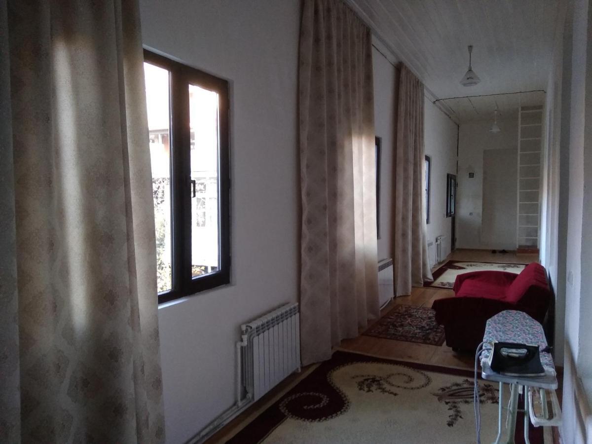 Şǝki Ilham Mustafa Houses מראה חיצוני תמונה